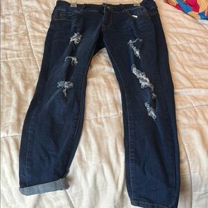 Sandpiper jeans no size waist is‎ a 16 laying flat inseam is a 27